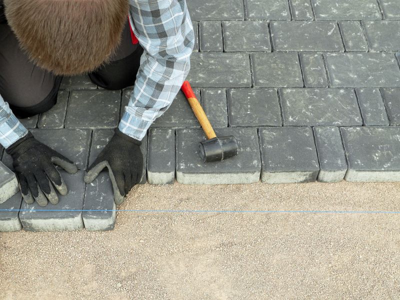 Skilled Pavers Installer