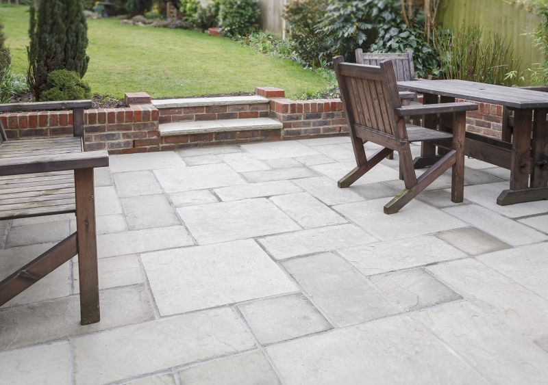 Patio with Pavers